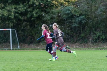 Bild 21 - C-Juniorinnen Halstenbek-Rellingen - St.Pauli : Ergebnis: 0:5